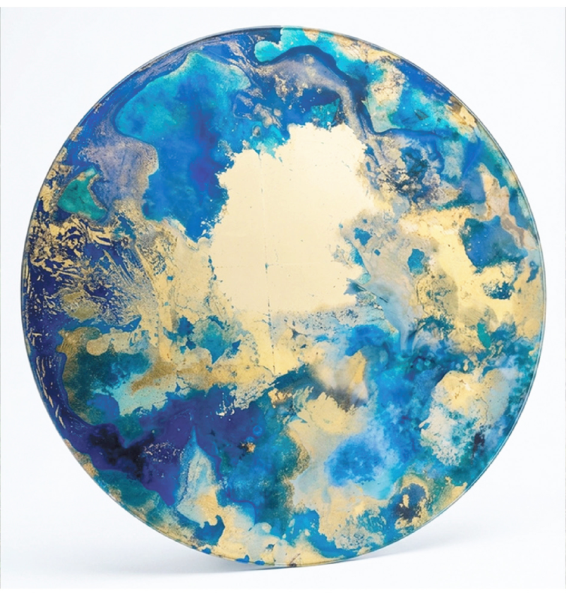 Lune, view 2